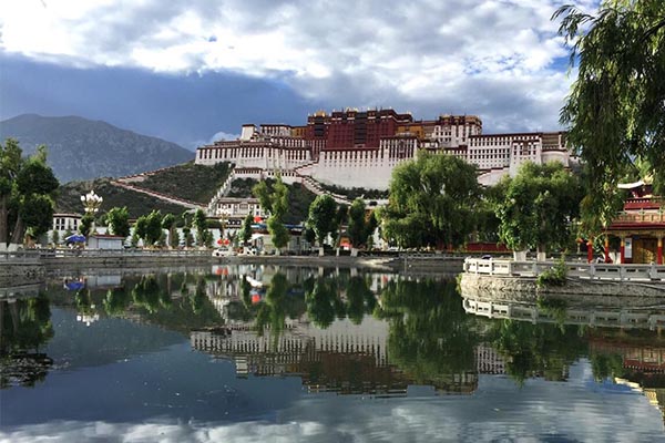 拉薩+納木錯+羊湖、日喀則、珠峰 8天7晚