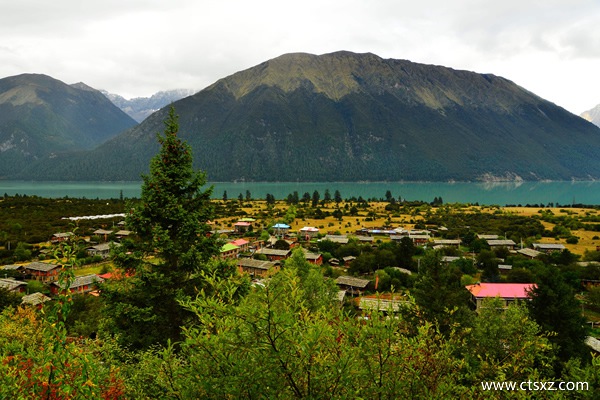 去拉薩跟團(tuán)游
