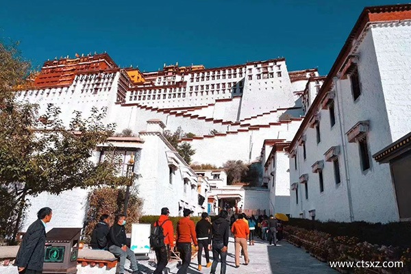 怎樣去西藏跟團