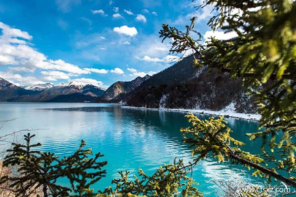 西藏旅游團大概多少錢