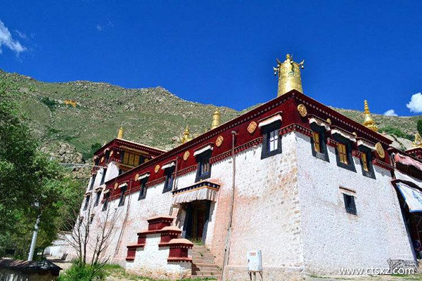 去趟拉薩玩的費(fèi)用大概多少