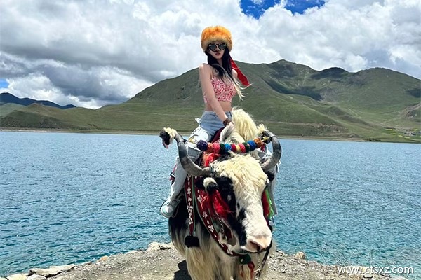 重慶去西藏旅游報(bào)團(tuán)多少錢(qián)