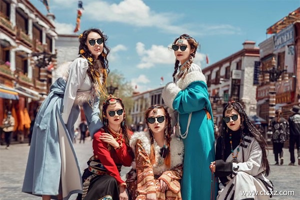 跟團去西藏玩一趟多少錢